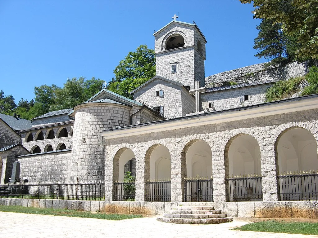 Cetinjski manastir — sedište mitropolije