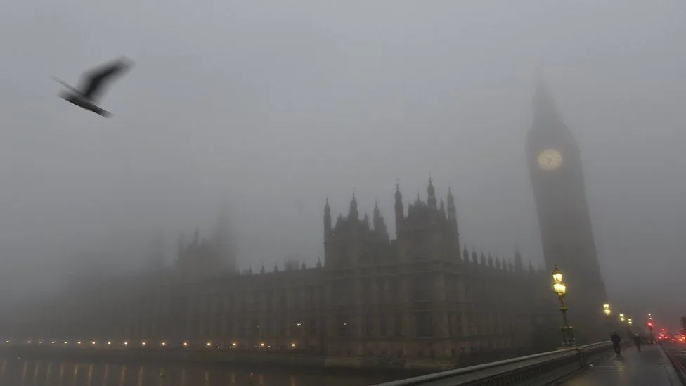 Magla i smog u Londonu kao posledica vlažne atlantske klime