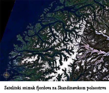 Fjord u Norveškoj — Golfska struja ne dozvoljava da se voda zaledi