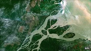 Deltasto ušće Amazona na atlantskoj obali Južne Amerike