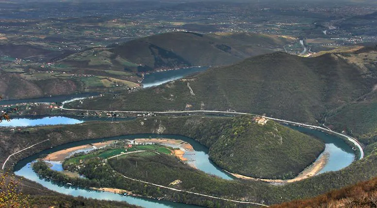 Ovčarsko-kablarska klisura — zaštićeno utočište prirode
