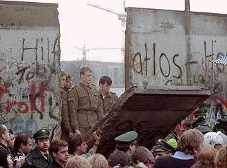 Rušenje Berlinskog zida 1989. godine